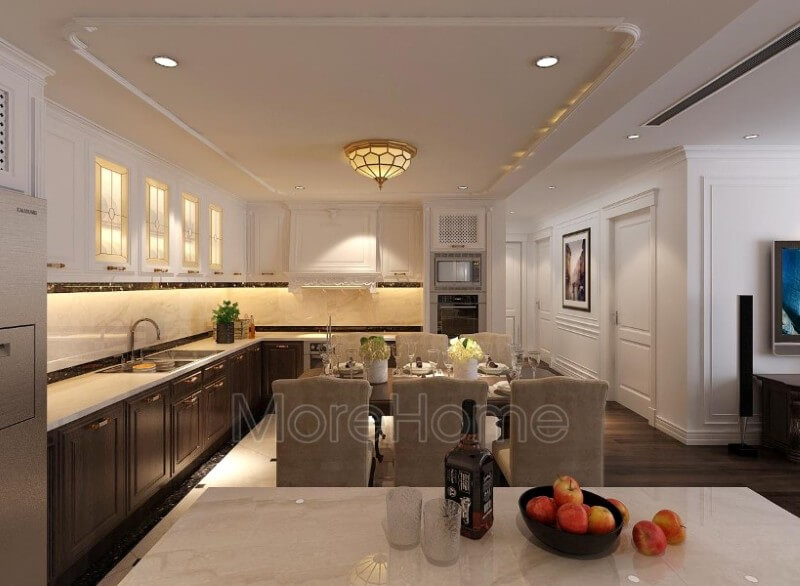 Với lối thiết kế tận dụng mọi góc chết, nội thất phòng bếp chung cư trông rộng và thoáng hơn.