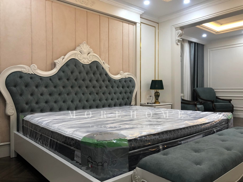 Thi công phòng ngủ tân cổ điển sang trọng, quyền quý tôn lên vẻ đẹp hoàng gia, quý phái không gian sống riêng tư, tiện nghi, thoải mái nhất.